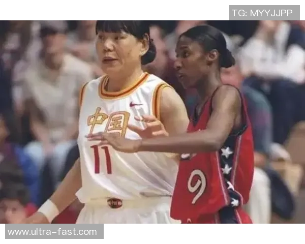 篮球明星与他们的美丽妻子们揭示了爱情与事业的完美结合与背后的故事